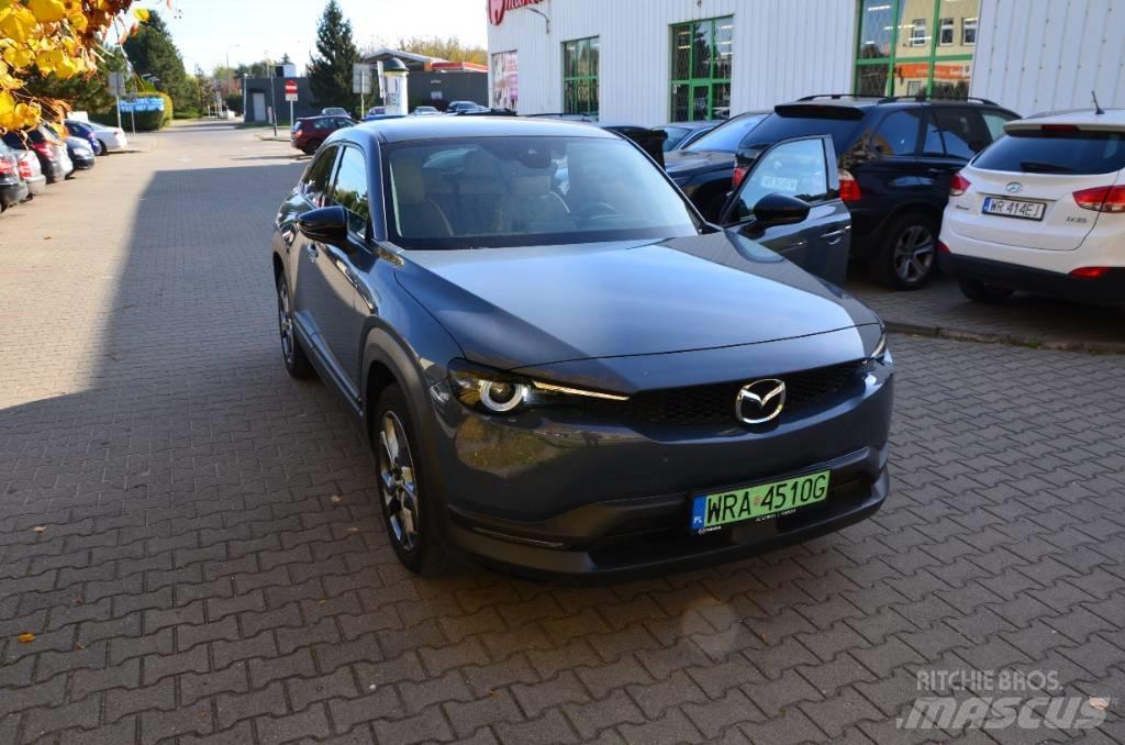 Mazda MX-30 Легковые автомобили