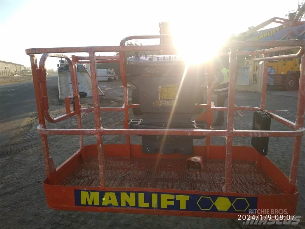 JLG 800AJ Коленчатые подъемники