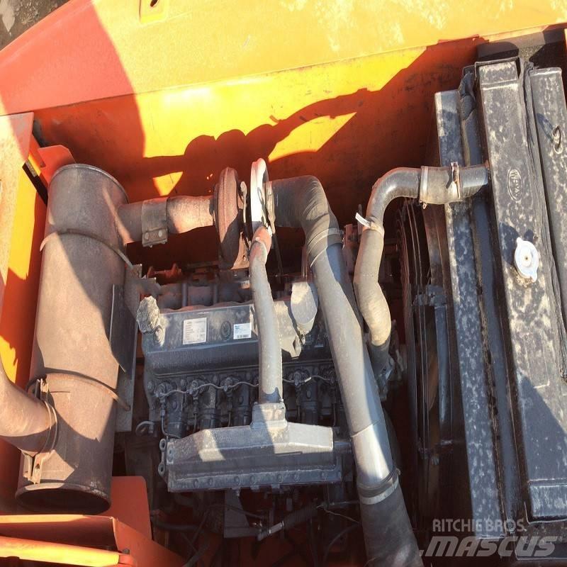 Doosan dh220lc-7 Гусеничные экскаваторы