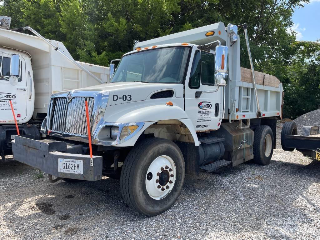 International 7300 Грузовики-Самосвалы