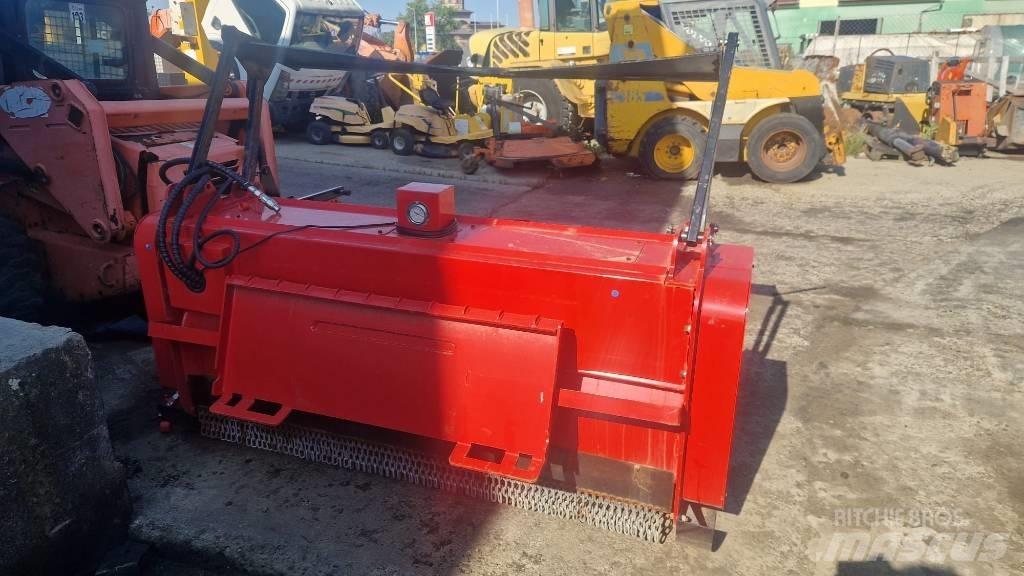 CAT ASV RC100 Мини-погрузчики