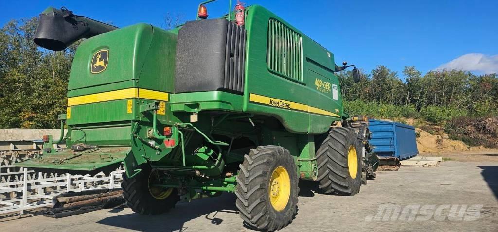 John Deere T 550 Зерноуборочные комбайны