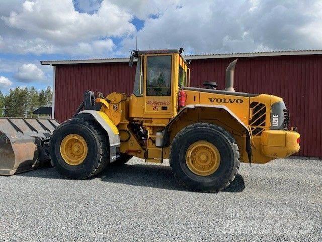 Volvo L120E Фронтальные погрузчики