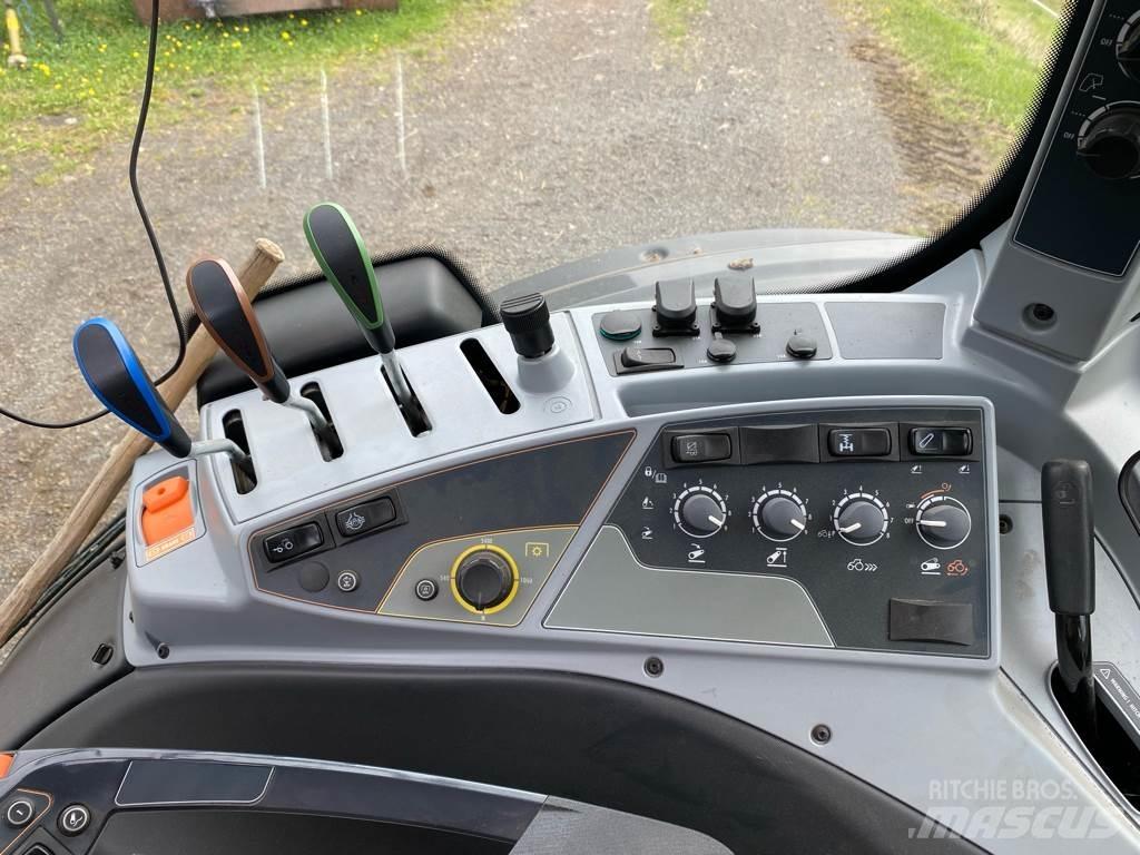 Valtra N134  HiTECH Трактора
