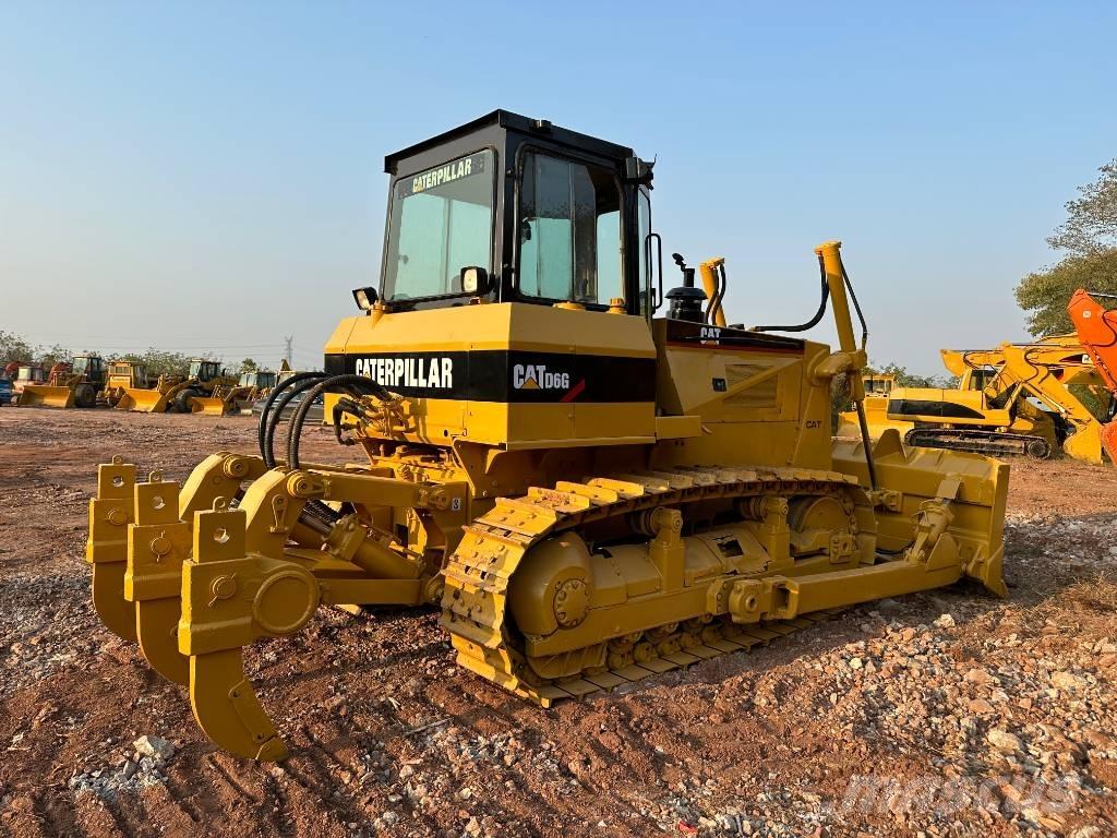 CAT D 6 G Гусеничные бульдозеры