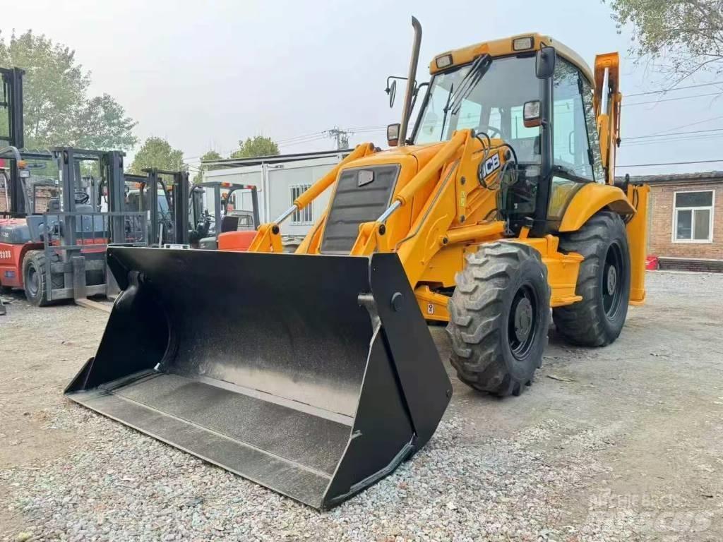 JCB 3 CX Экскаваторы-погрузчики