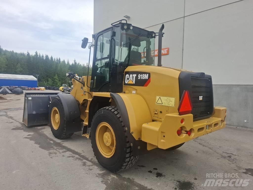 CAT 918 M Фронтальные погрузчики