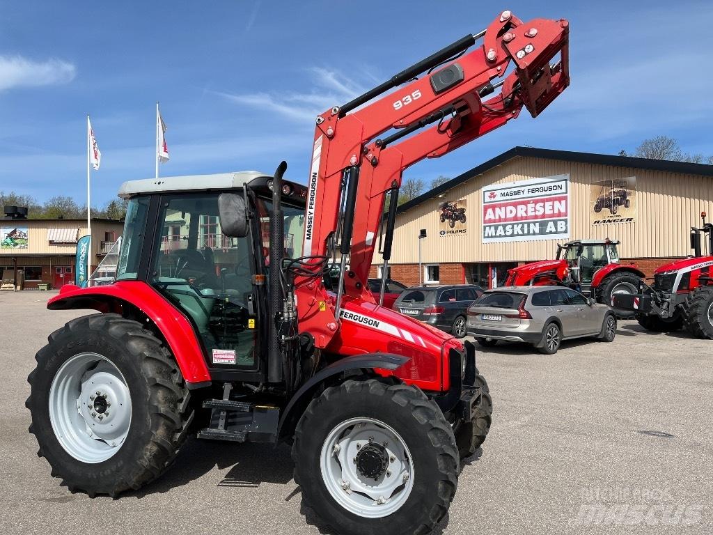 Massey Ferguson 5435 Трактора