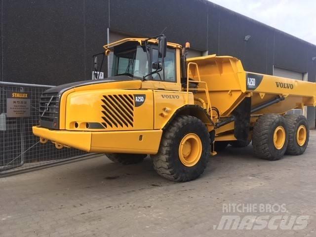 Volvo A25D Шарнирно-сочленённые самосвалы