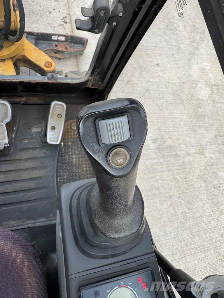 CAT 301.7 D Мини-экскаваторы