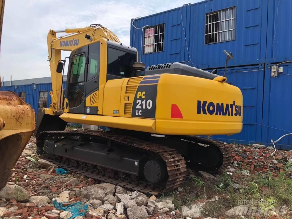 Komatsu 210LC-8 Гусеничные экскаваторы