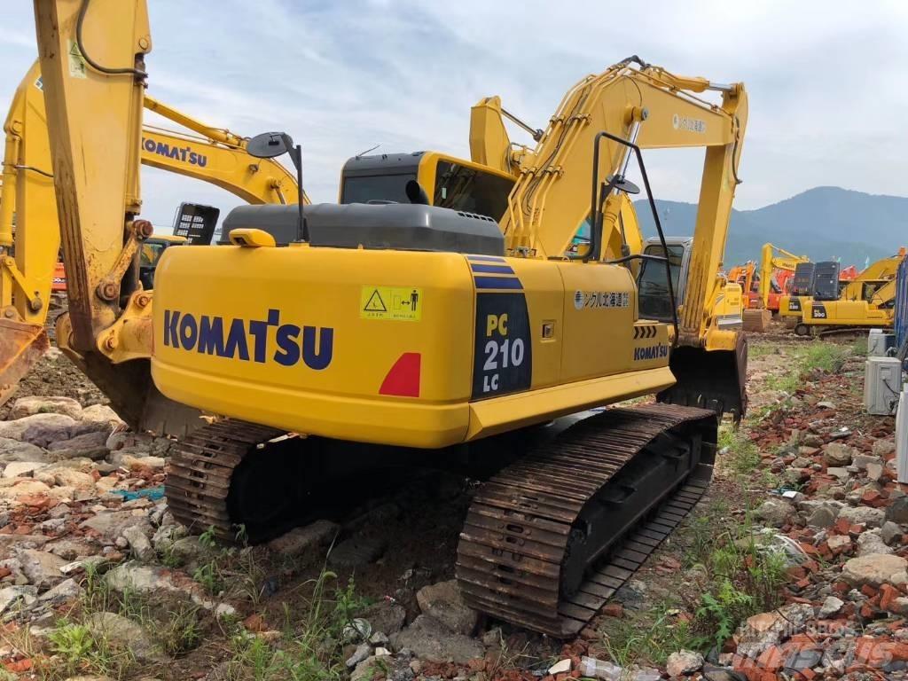 Komatsu 210LC-8 Гусеничные экскаваторы