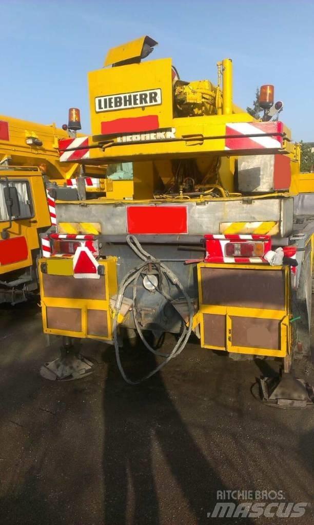 Liebherr LTM 1045 Автокраны