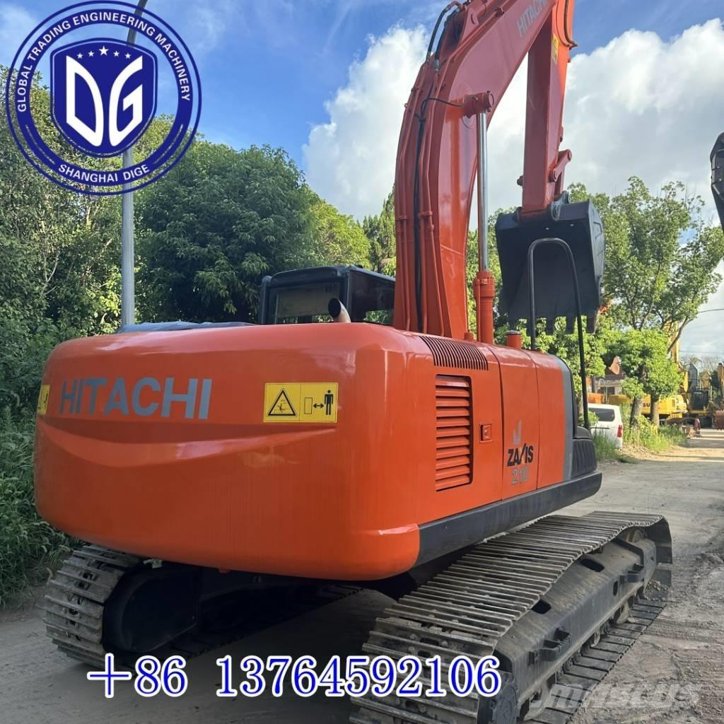Hitachi 210LC Гусеничные экскаваторы