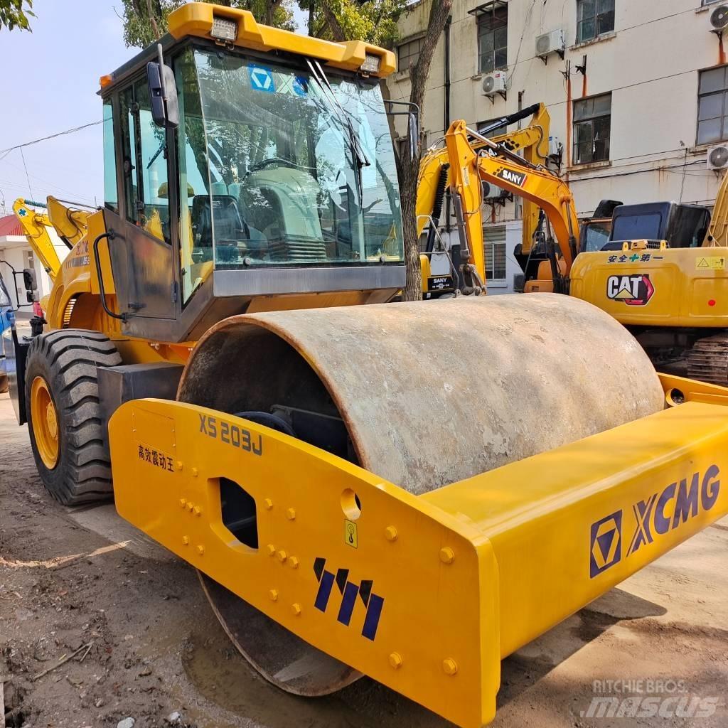 XCMG XS 202J Грунтовые катки