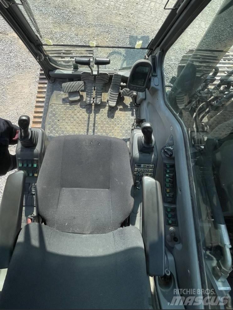 Volvo EC 180 B LC Гусеничные экскаваторы