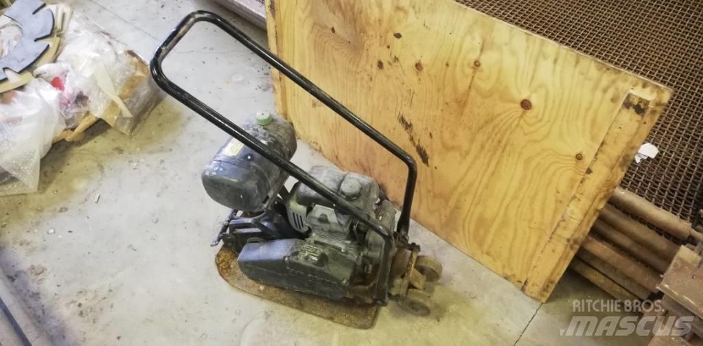 Wacker 1135 Трамбовщики
