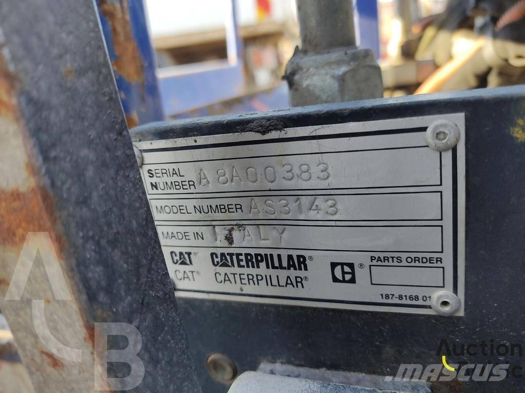 CAT AP 255 E Асфальтоукладчики