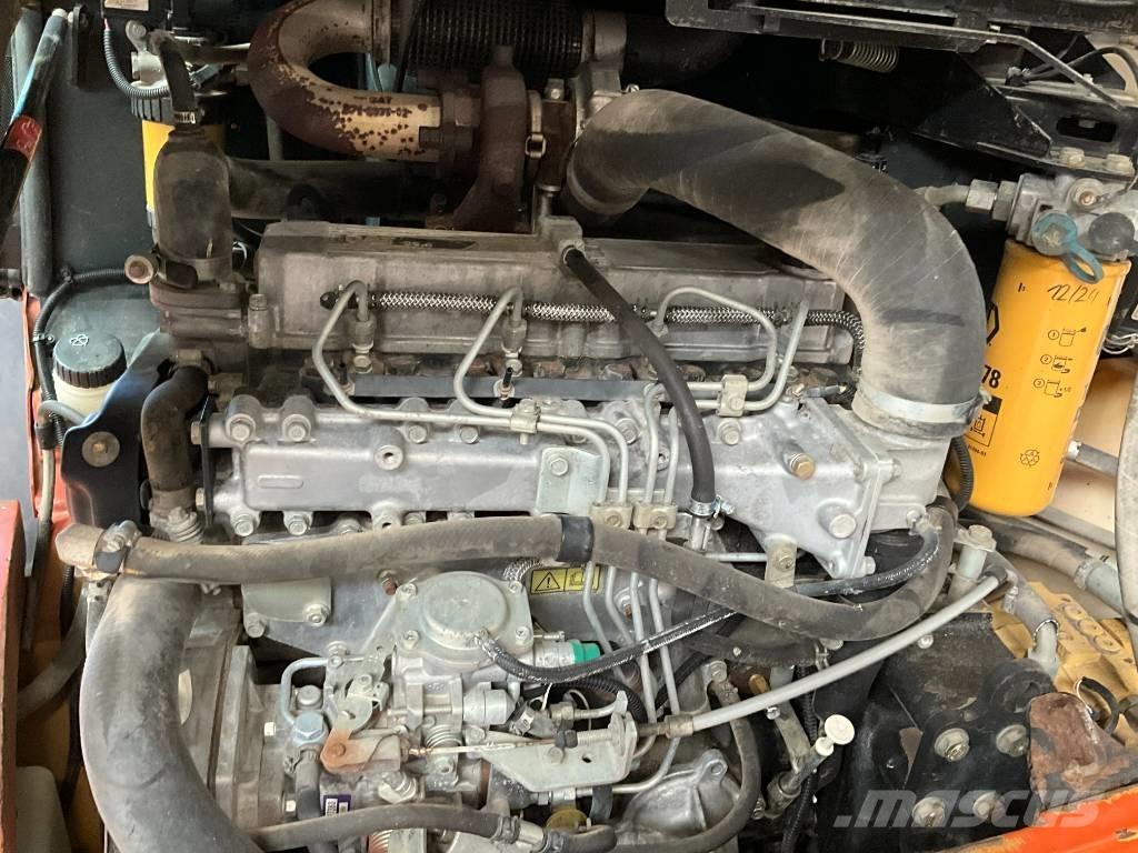 CAT 908 H Фронтальные погрузчики