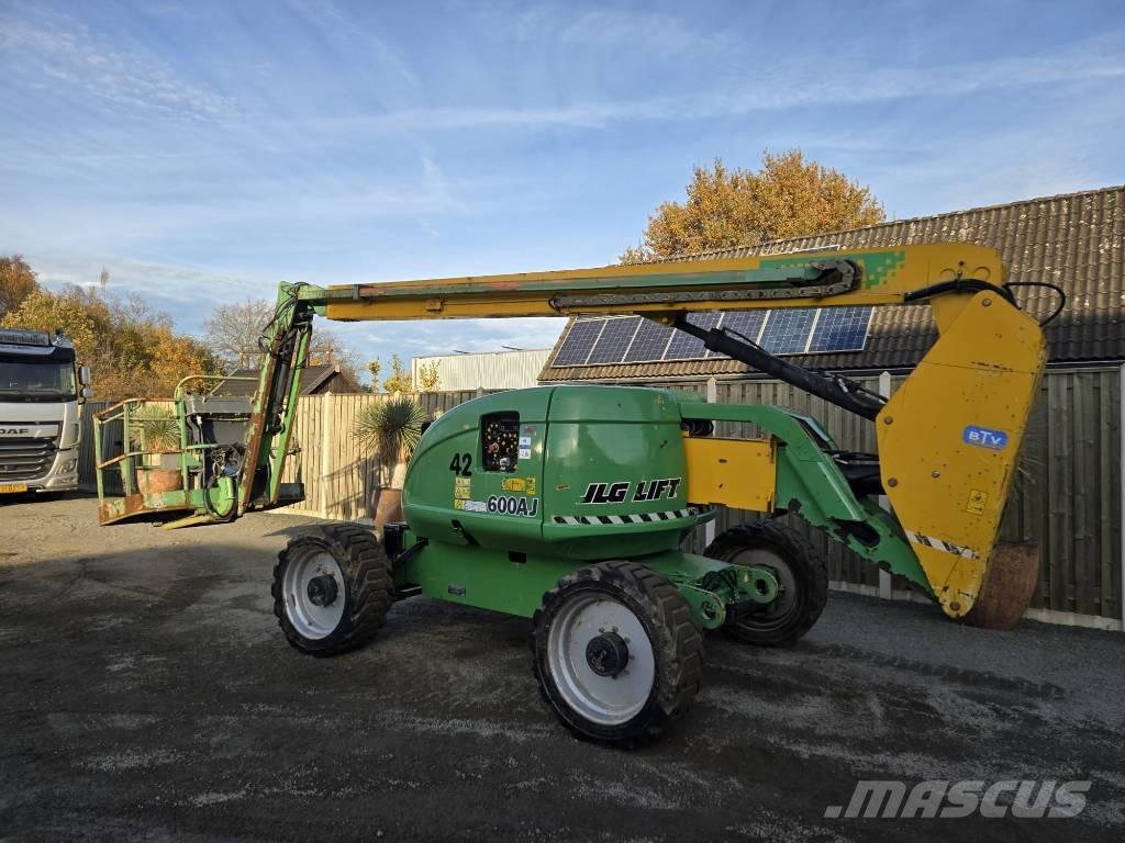 JLG 600 AJ Коленчатые подъемники