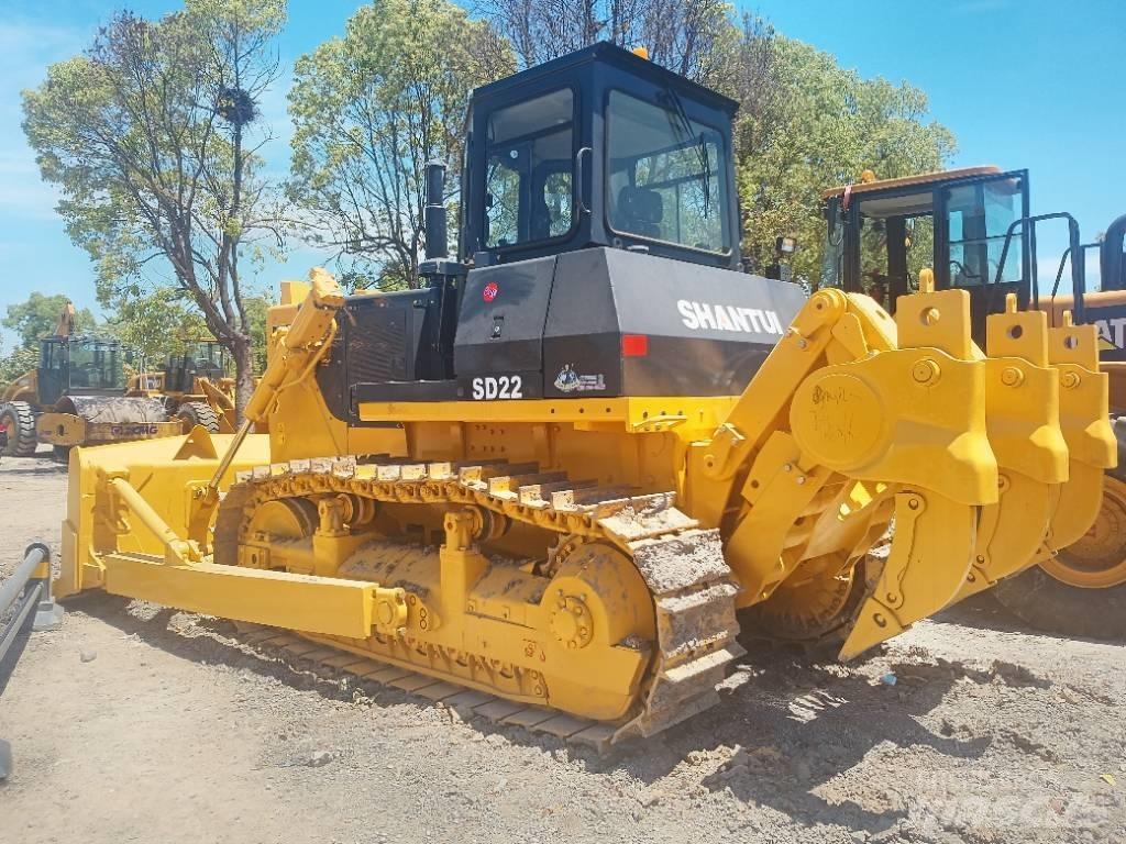 Shantui SD 22 Гусеничные бульдозеры