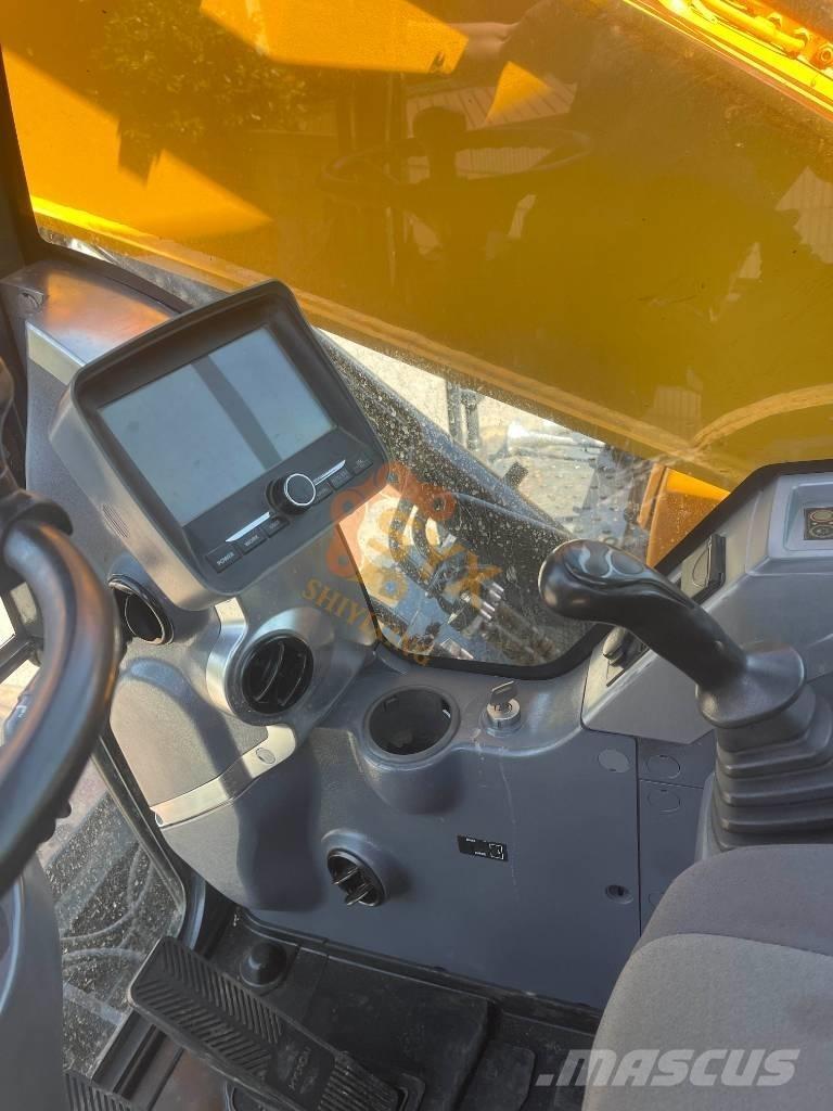 Hyundai 210W-9 Колёсные экскаваторы