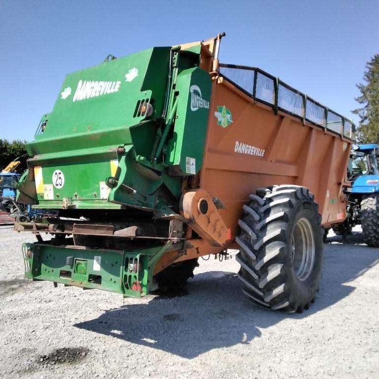 Dangreville EV 11 Разбрасыватели органических удобрений