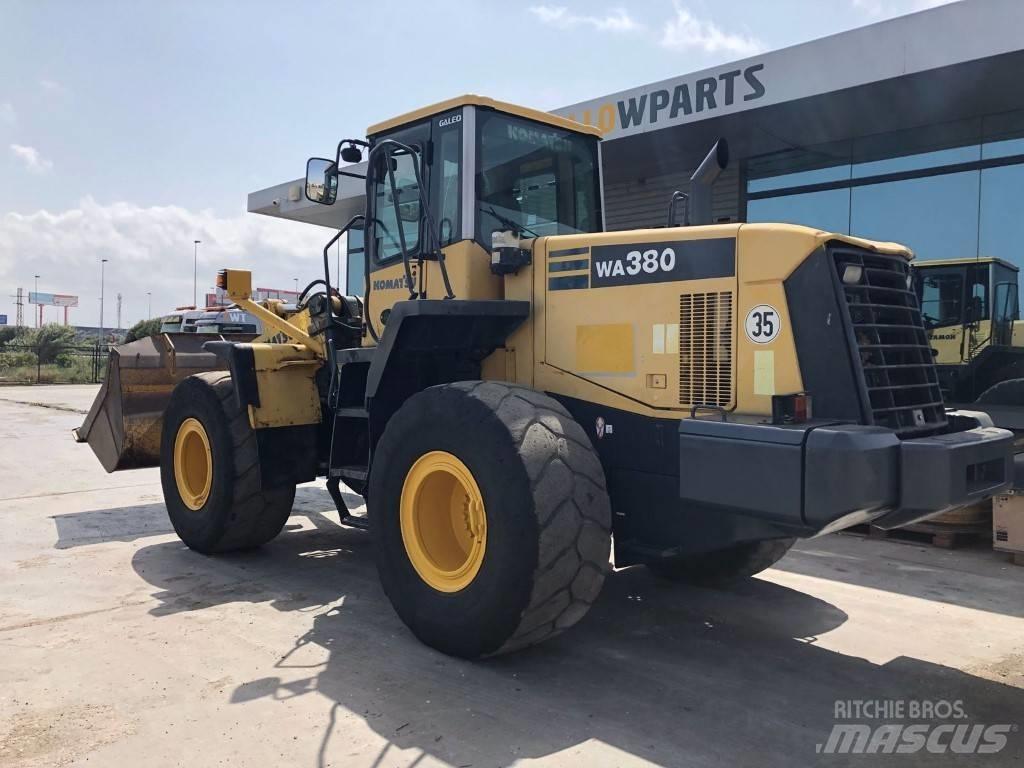 Komatsu WA 380-5H Фронтальные погрузчики