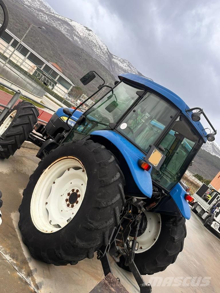 New Holland TD 5040 Трактора