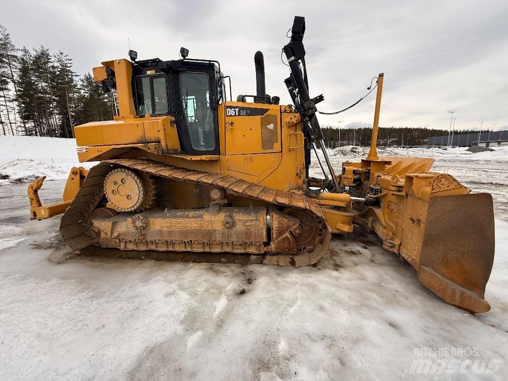 CAT D 6 T LGP Гусеничные бульдозеры