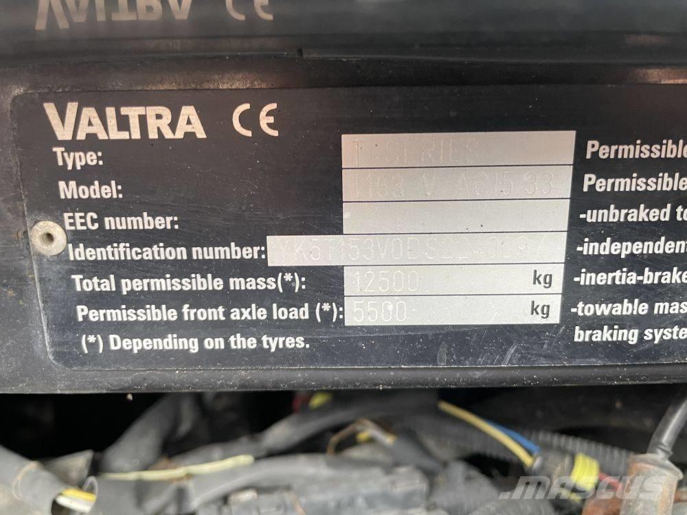 Valtra T 153 Трактора