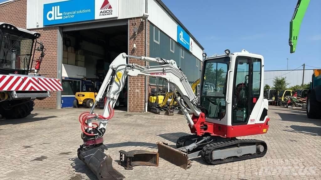 Takeuchi TB225 Мини-экскаваторы