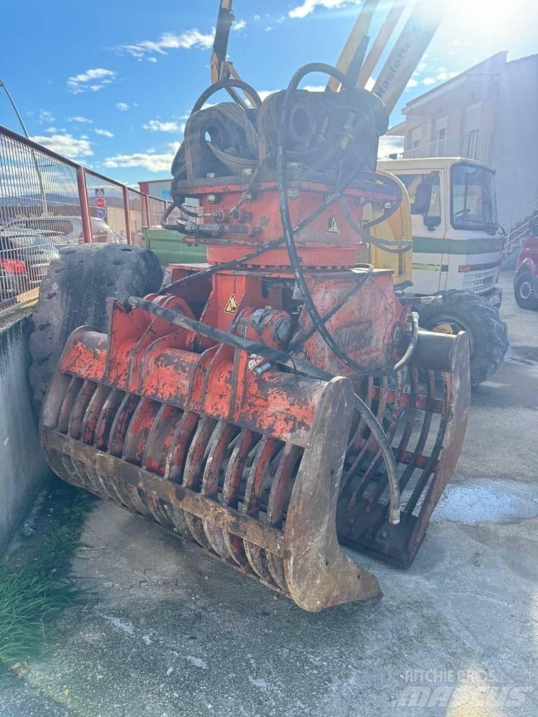 NPK D 3500 Грейферы
