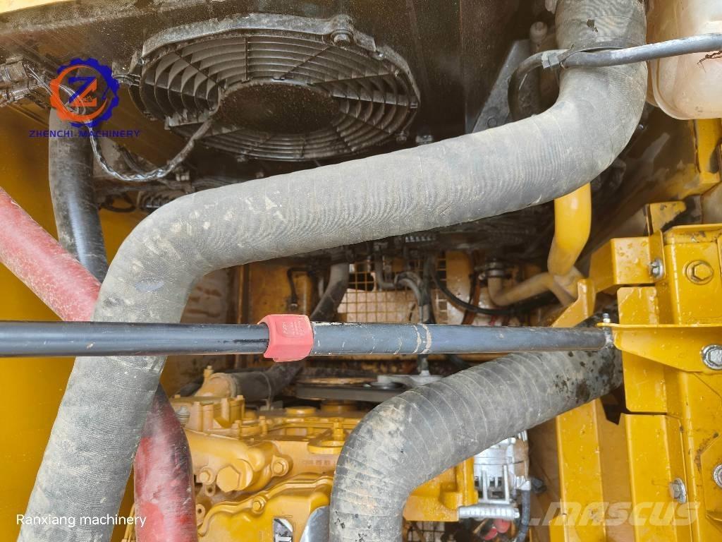 CAT 320 GC Гусеничные экскаваторы