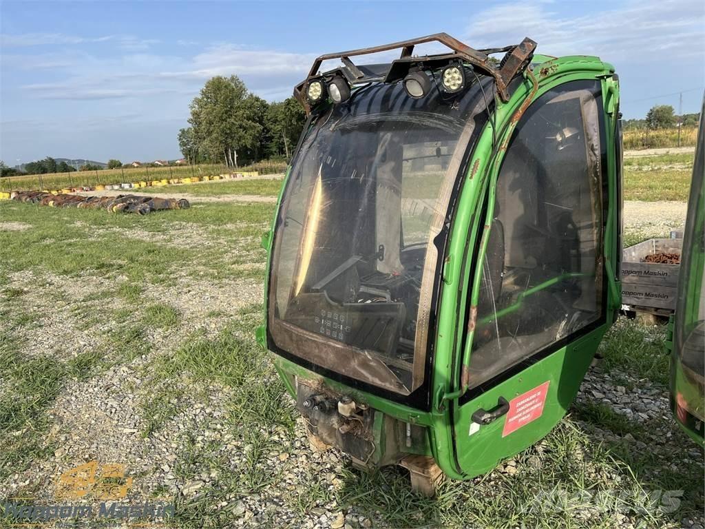 John Deere 1010E Кабины и интерьер
