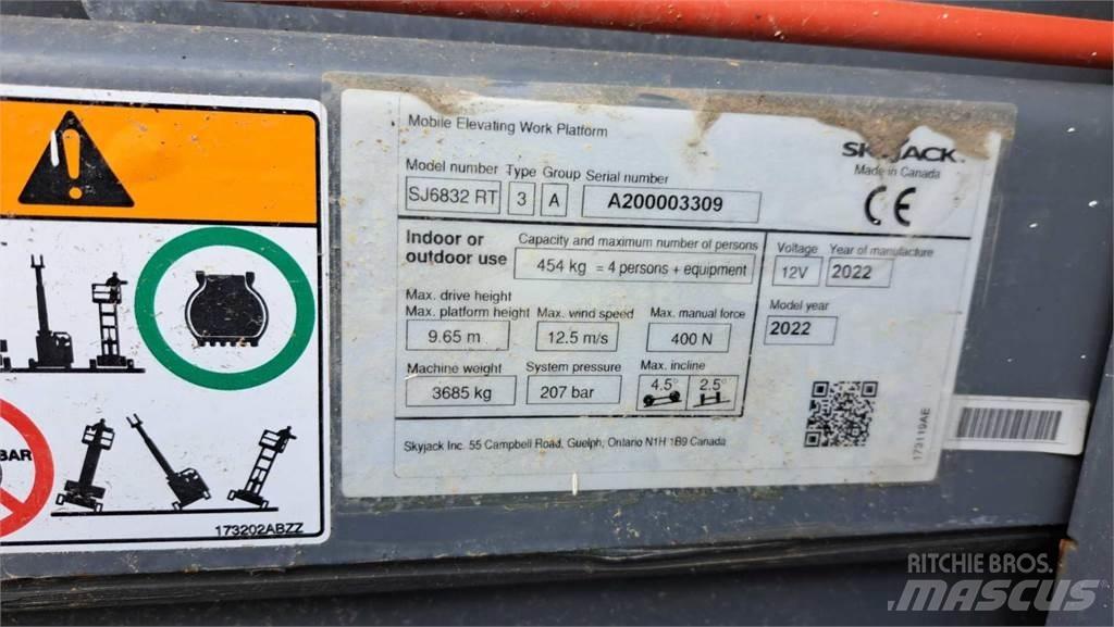 SkyJack 6832RT Ножничные подъемники