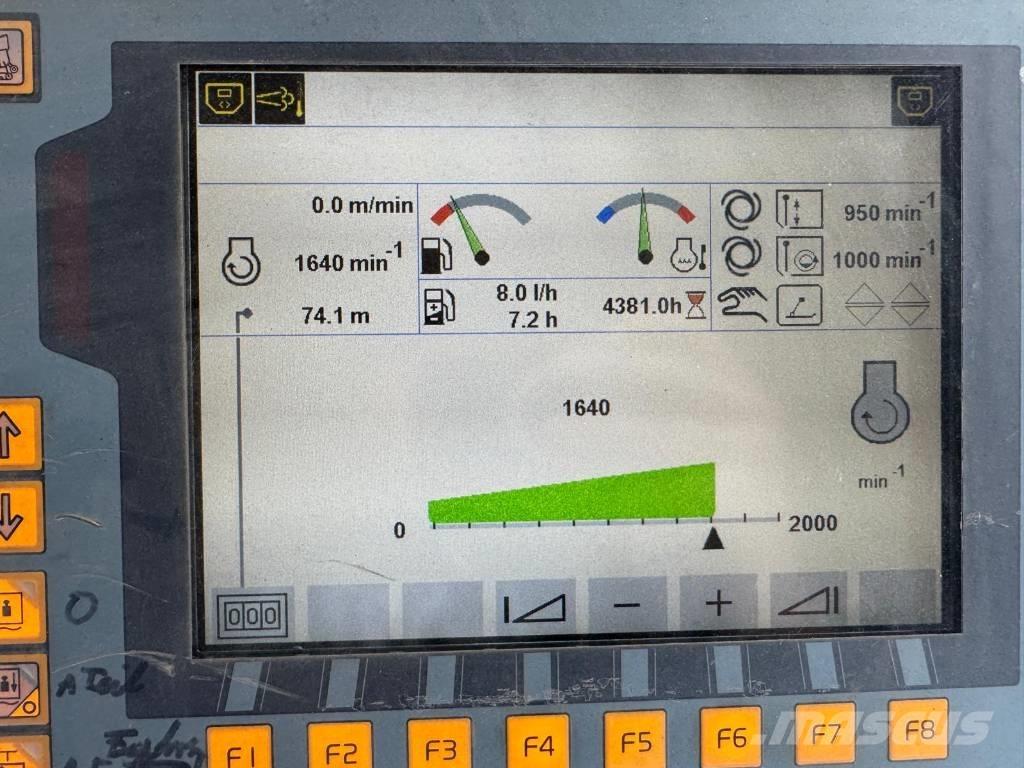 Volvo P 6820C Асфальтоукладчики