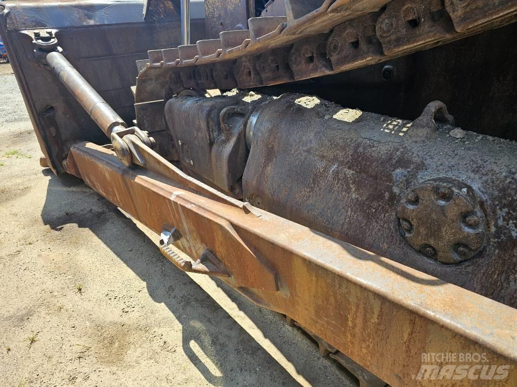 CAT D8N Гусеничные бульдозеры