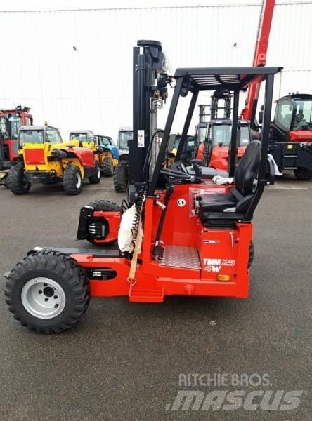 Manitou TMM25 4W Прицепные вилочные погрузчики