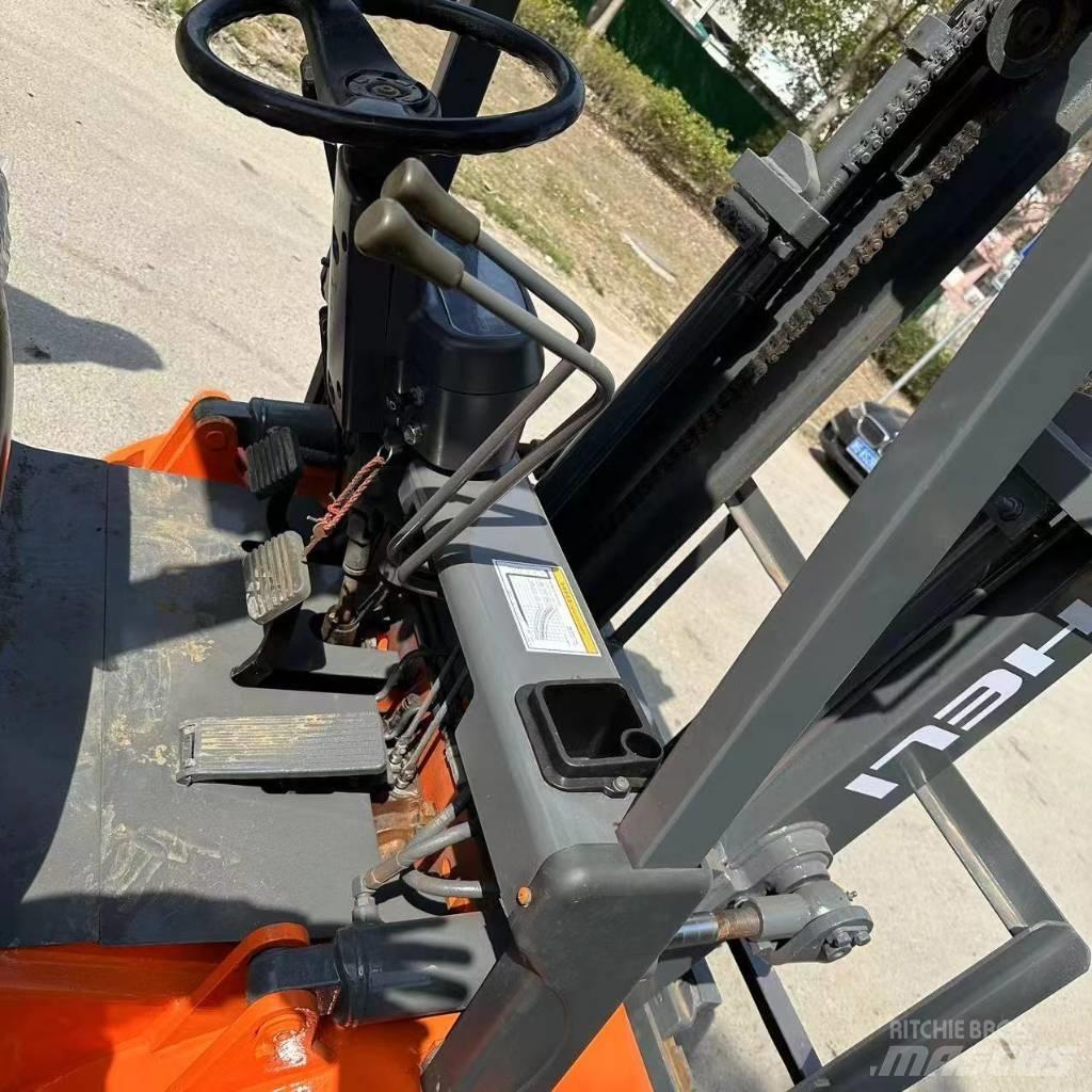 Heli CPC20 Дизельные погрузчики