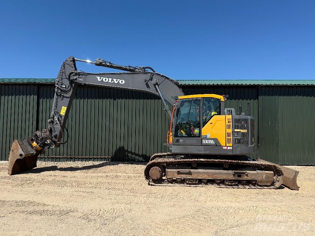 Volvo ECR 235 EL Гусеничные экскаваторы