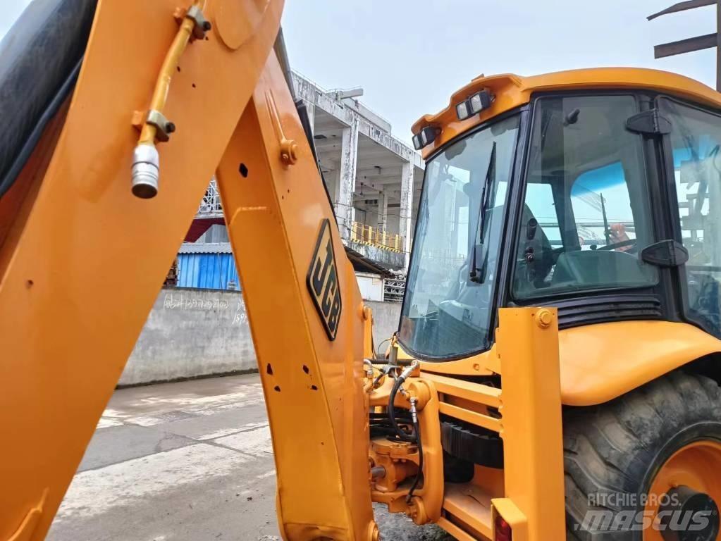JCB 3 CX Колёсные экскаваторы