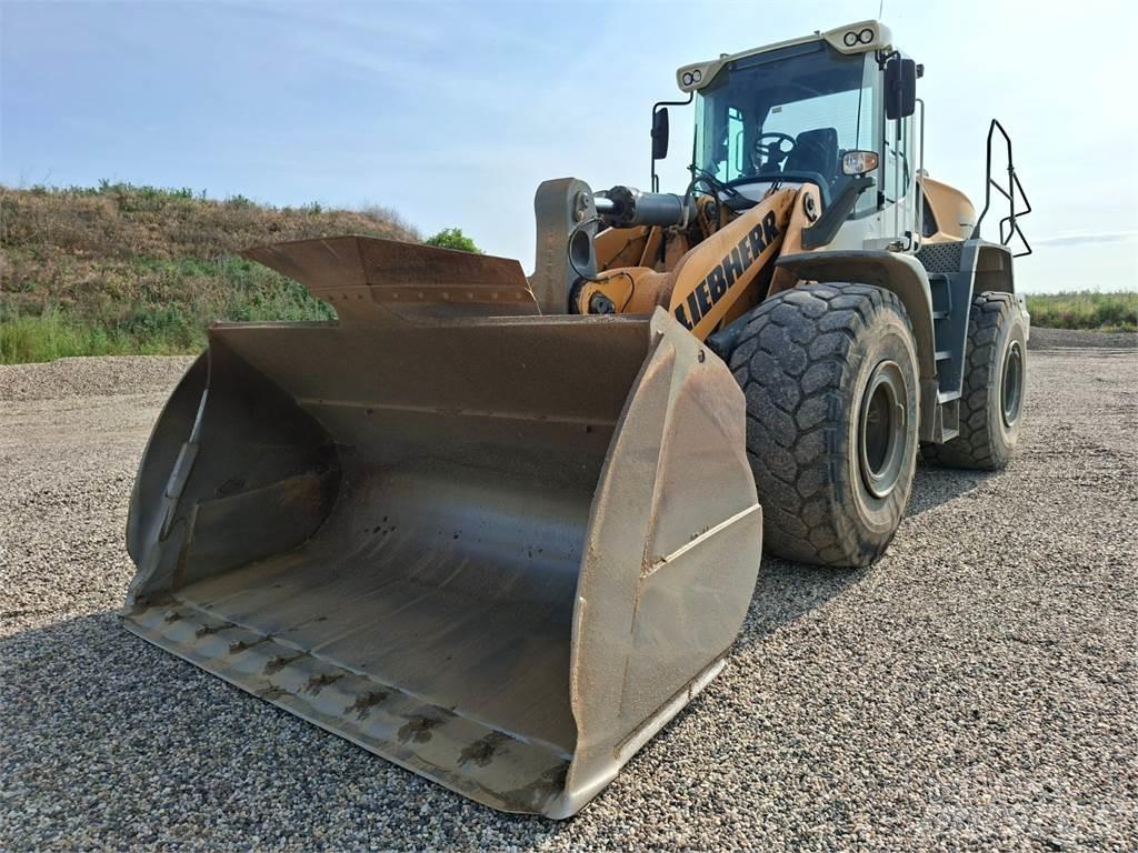 Liebherr L566 4X4 Строительная техника - Другие