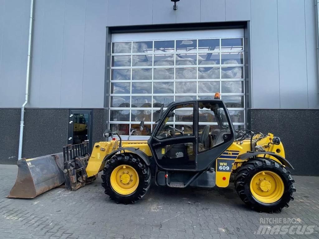 Komatsu WH609-1ED Телескопические погрузчики