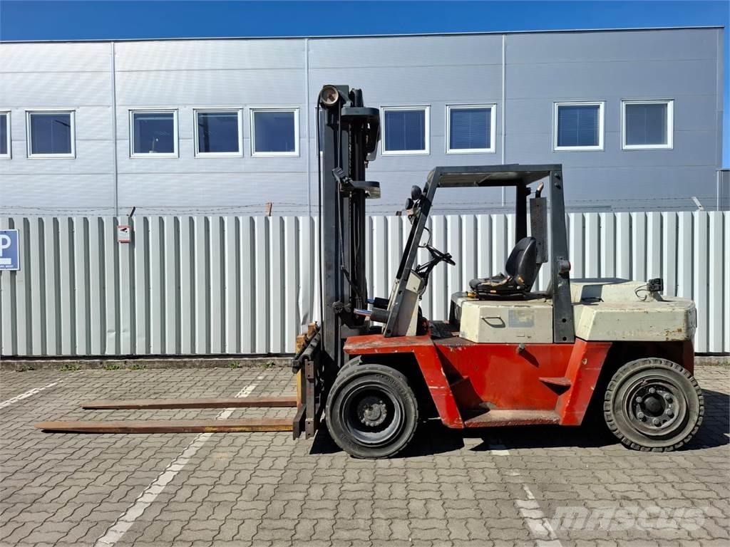 Nissan DF05A60U Дизельные погрузчики