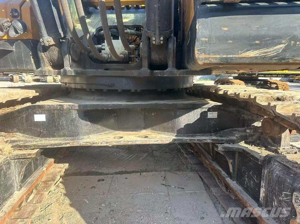 Sany 750 Гусеничные экскаваторы