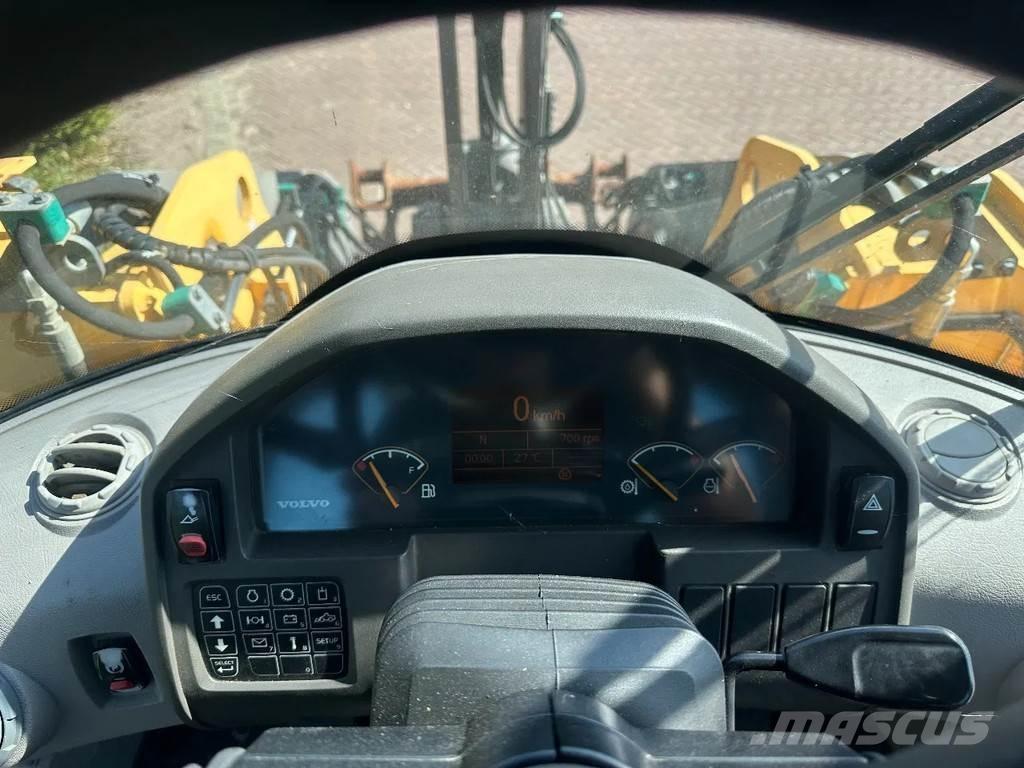 Volvo L70 F Фронтальные погрузчики
