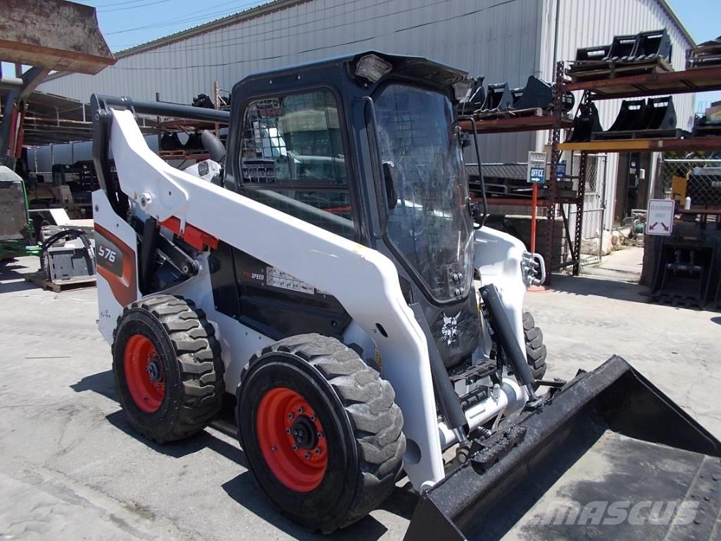 Bobcat S76 Мини-погрузчики