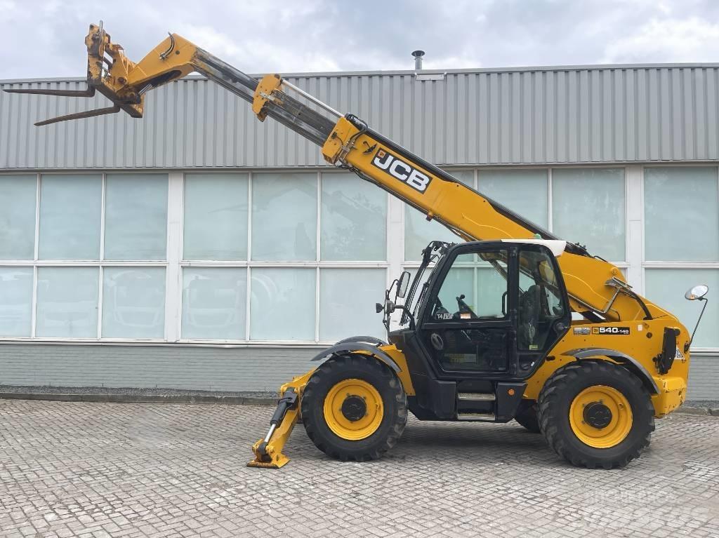 JCB 540-140     2016 Телескопические погрузчики