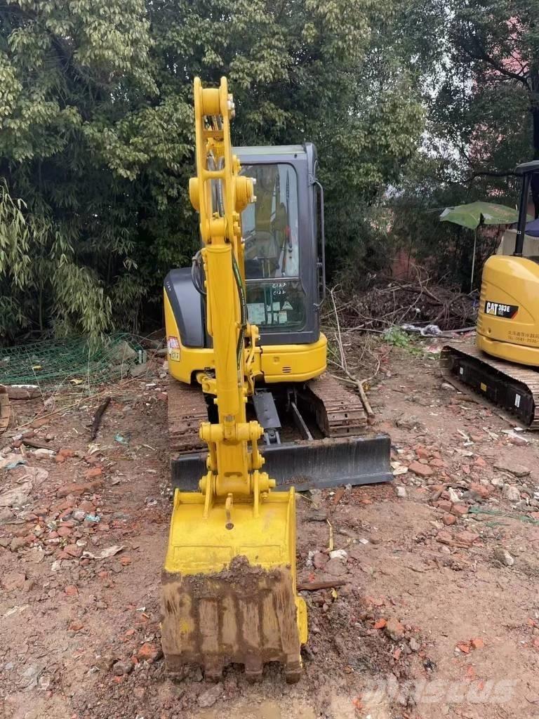 Komatsu PC30MR Мини-экскаваторы